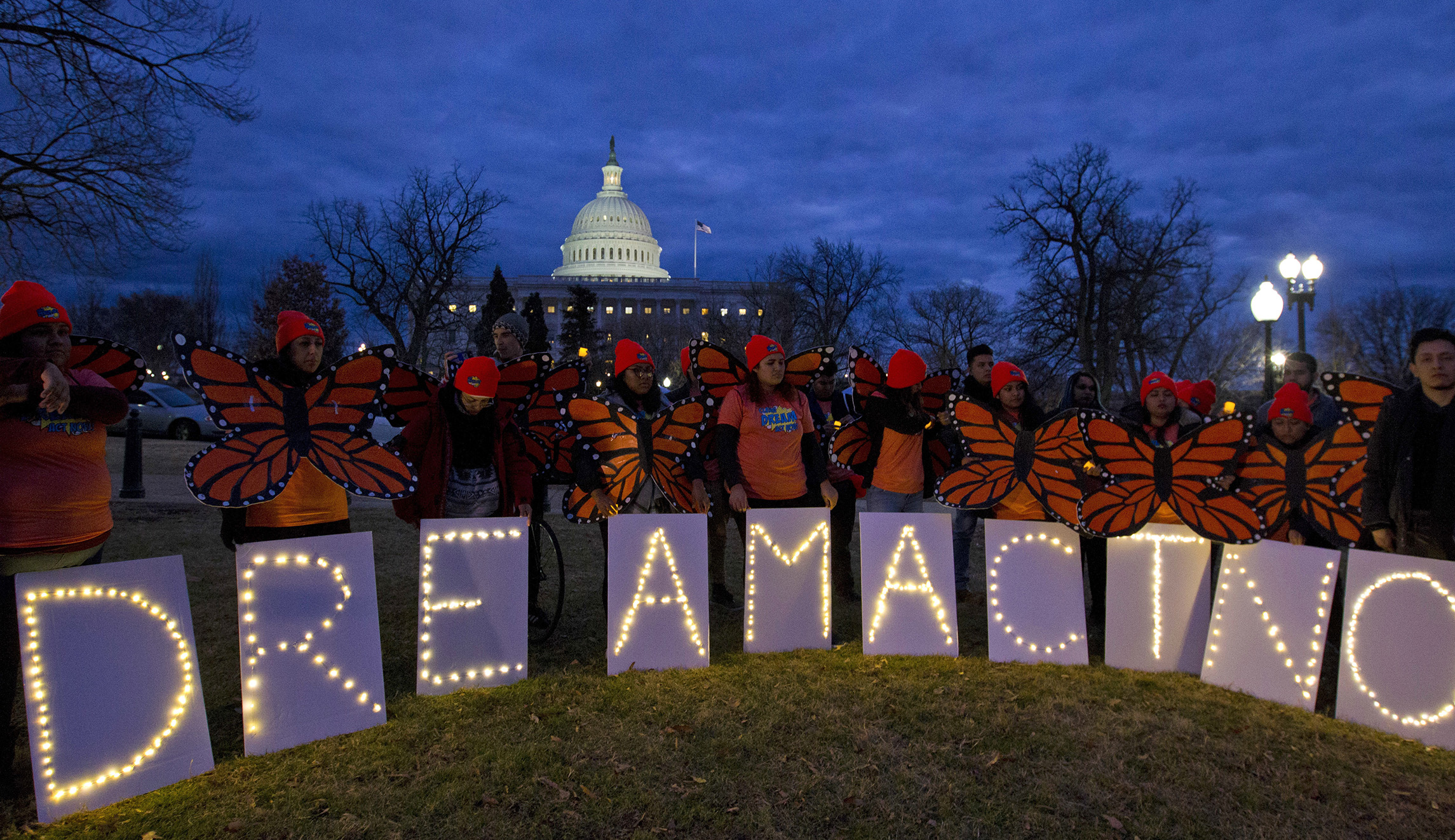Trump’s immigration proposal and a looming deadline force both parties to get serious