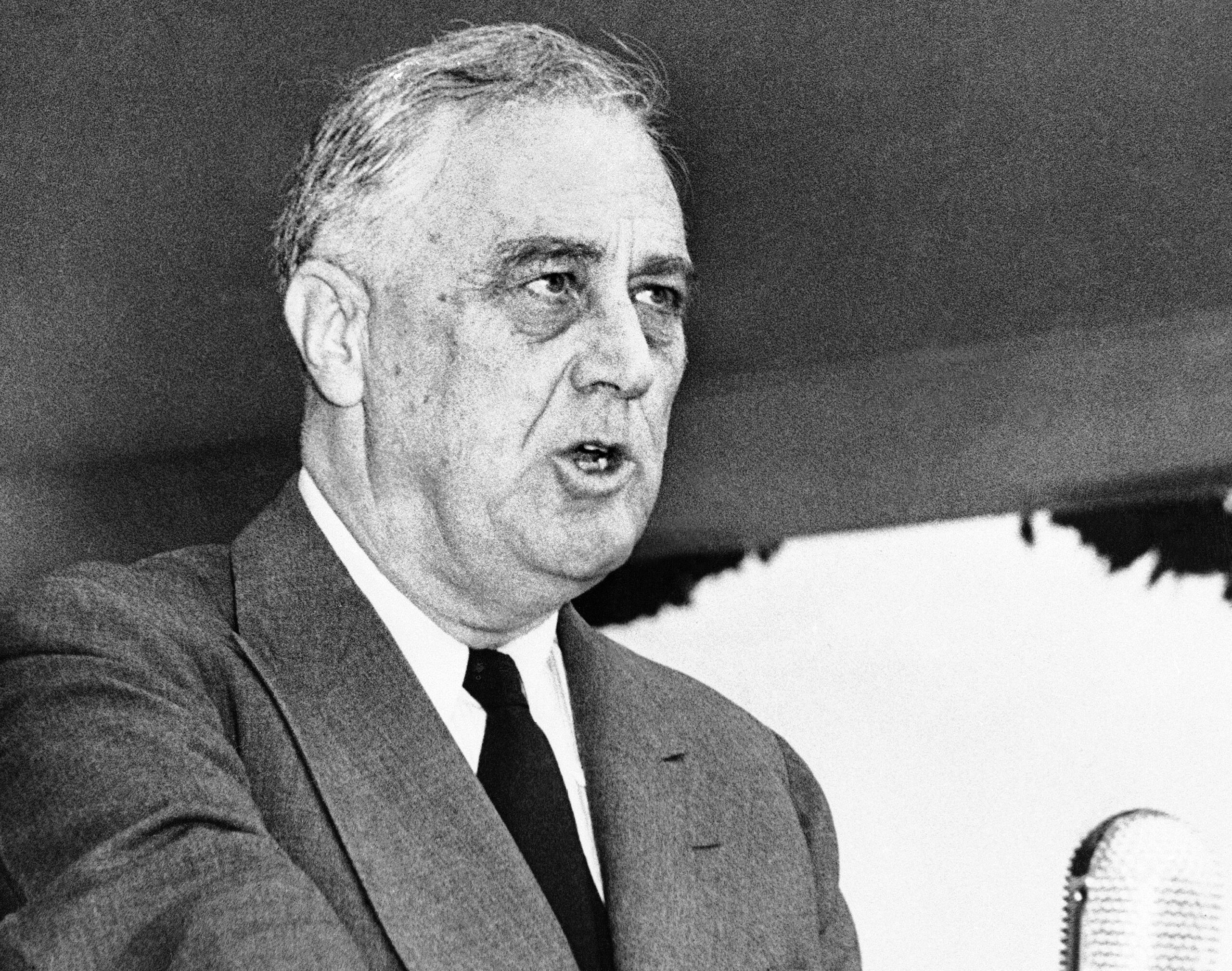 Obama could learn from FDR on how to get things done