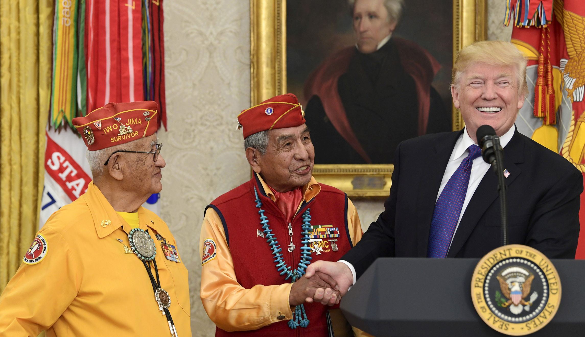 Trump makes fun of Elizabeth Warren during Native American event