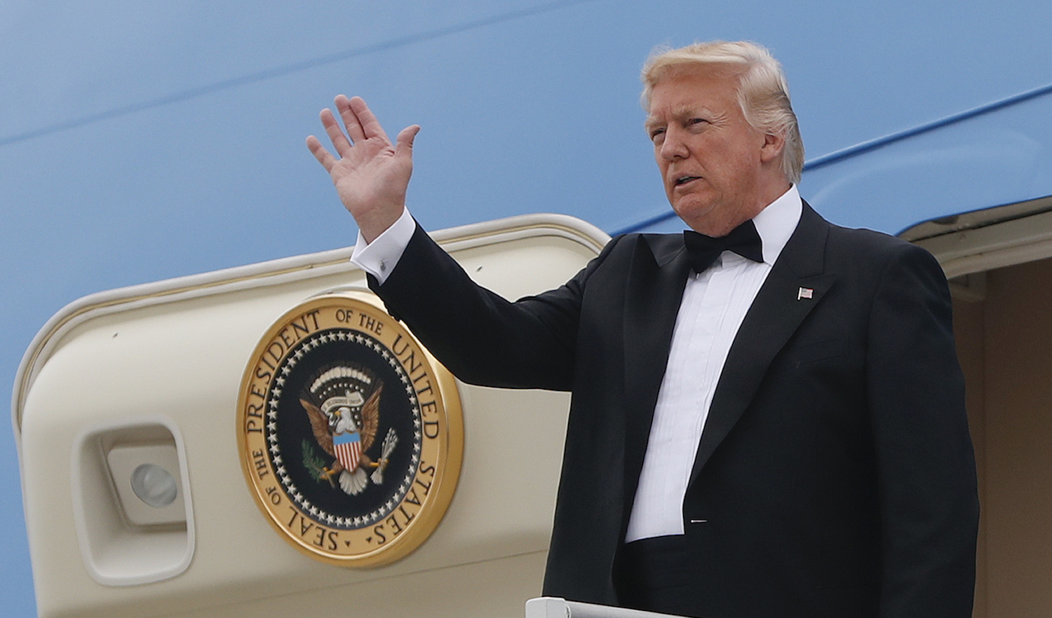 White House defends millions spent on Trump’s weekend travel