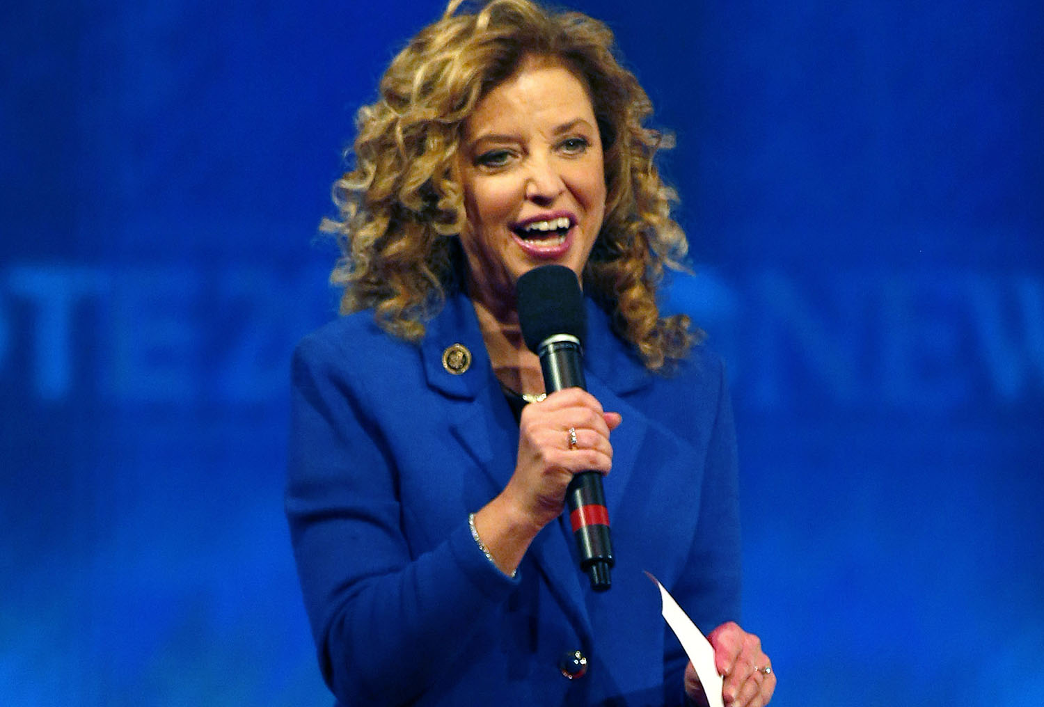 Poll: Wasserman Schultz still holding on to House seat