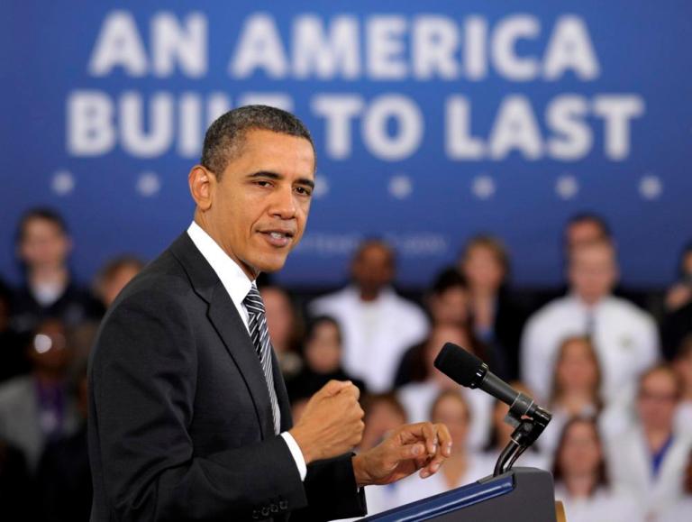 Obama seeks to energize young voters in Virginia