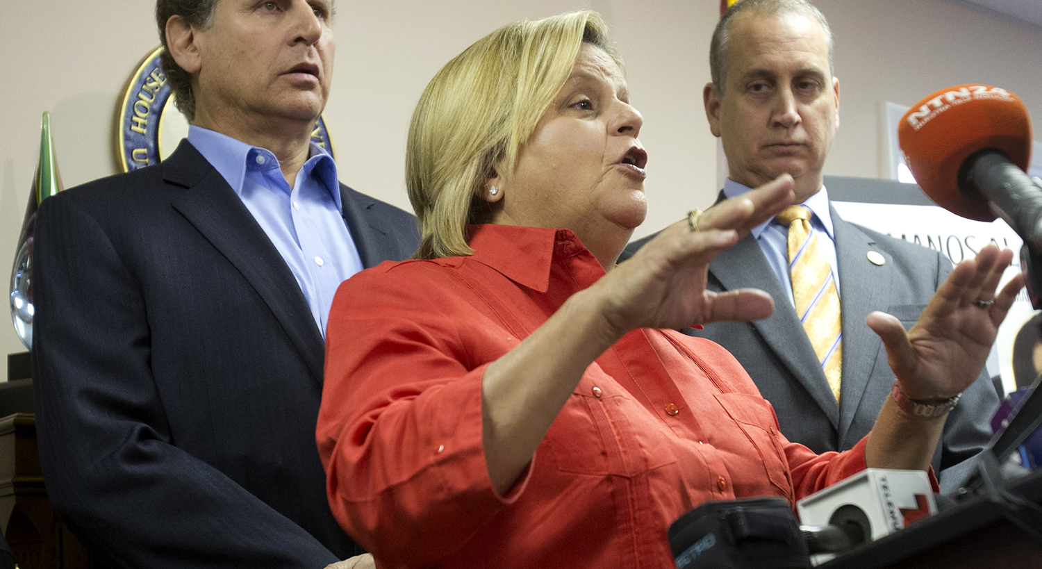 Florida Rep. Ileana Ros-Lehtinen announces plan to retire from Congress