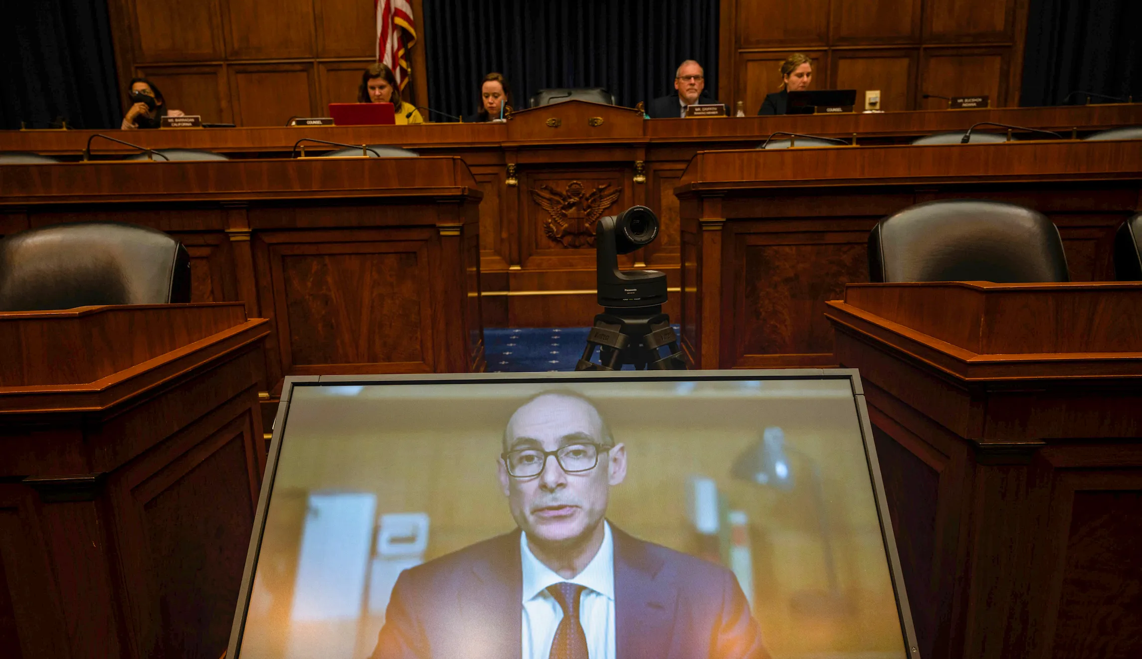 Congress grills Abbott executive over failures in infant formula plant shutdown