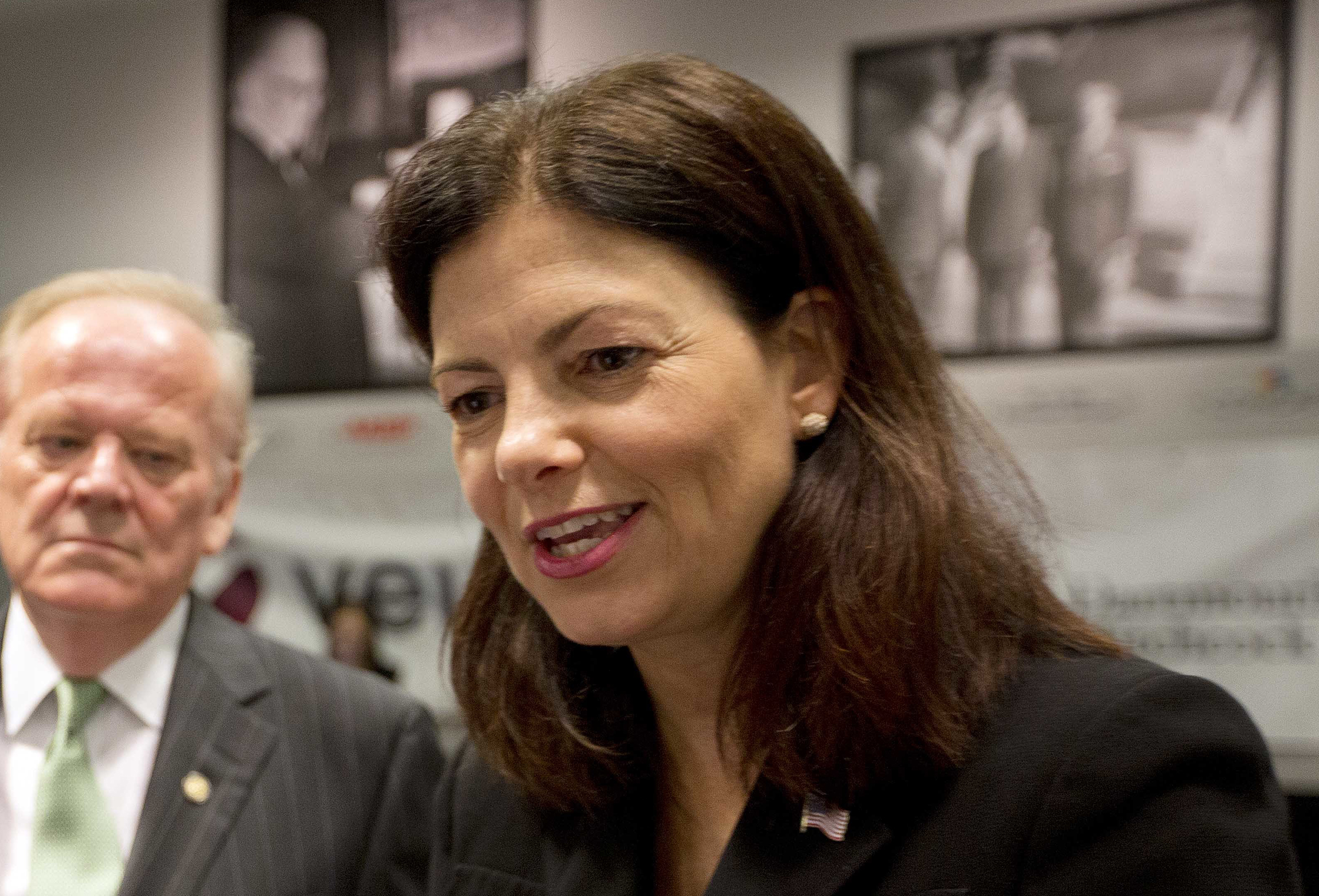 U.S. Chamber of Commerce endorses Ayotte in heated N.H. Senate race