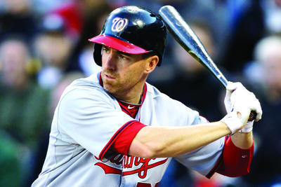 Adam LaRoche suddenly has more options than Nationals