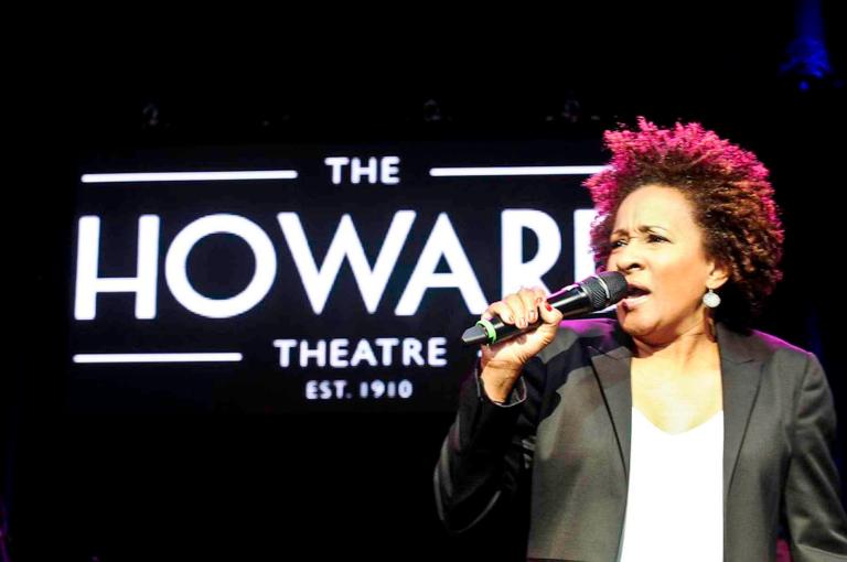 Wanda Sykes calls out Roland Martin at Howard Theatre Gala