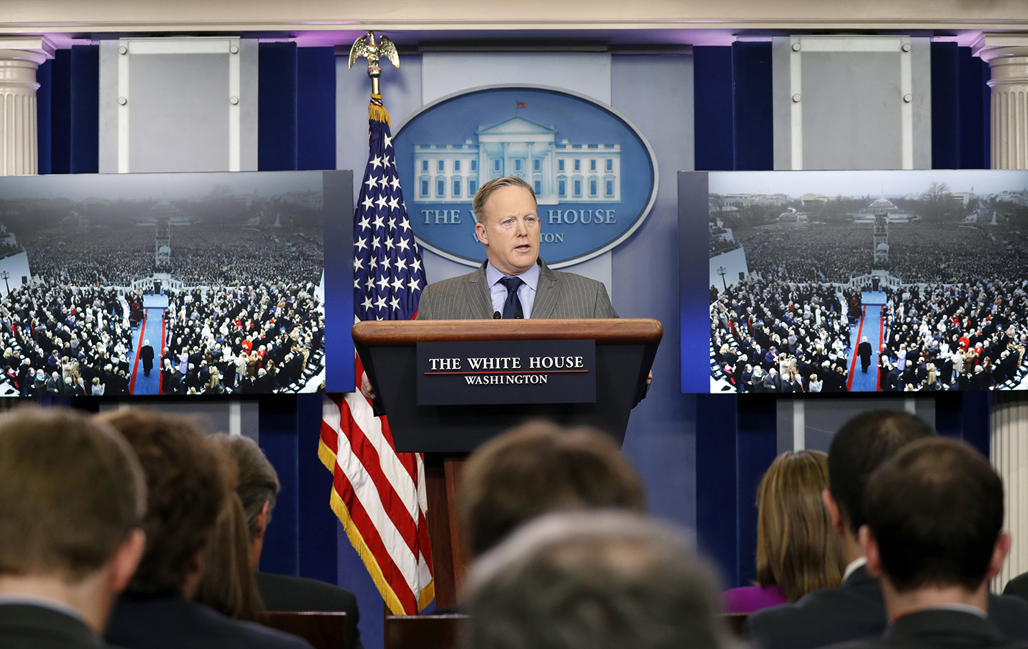 President Trump should stop choosing molehills to die on