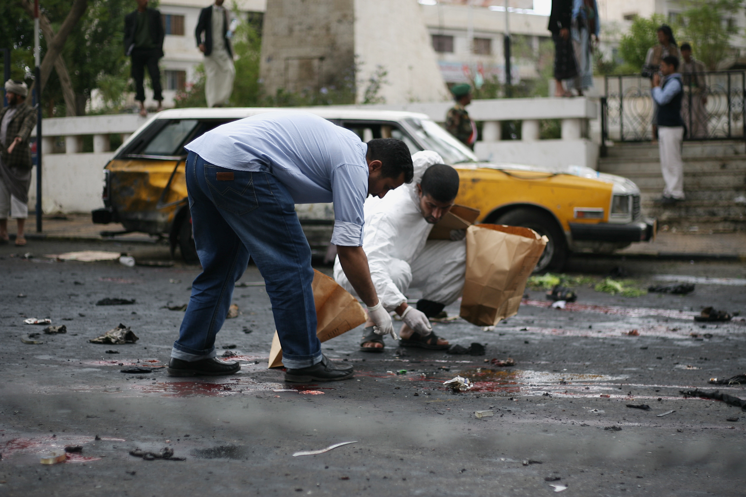 Shiite rebels among 67 killed in Yemen bombings