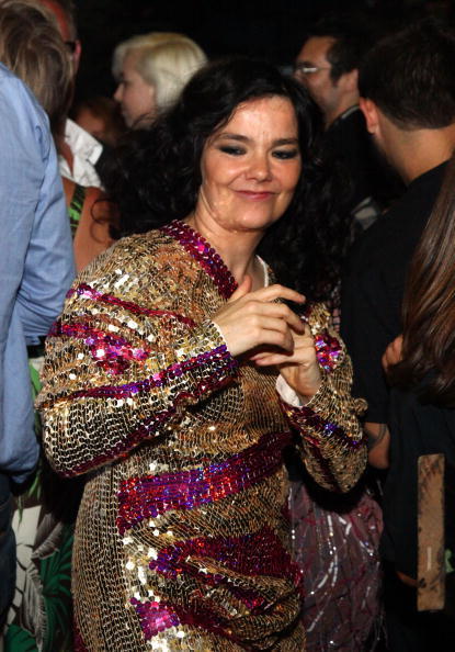 Singer Bjork’s vocal cord surgery successful