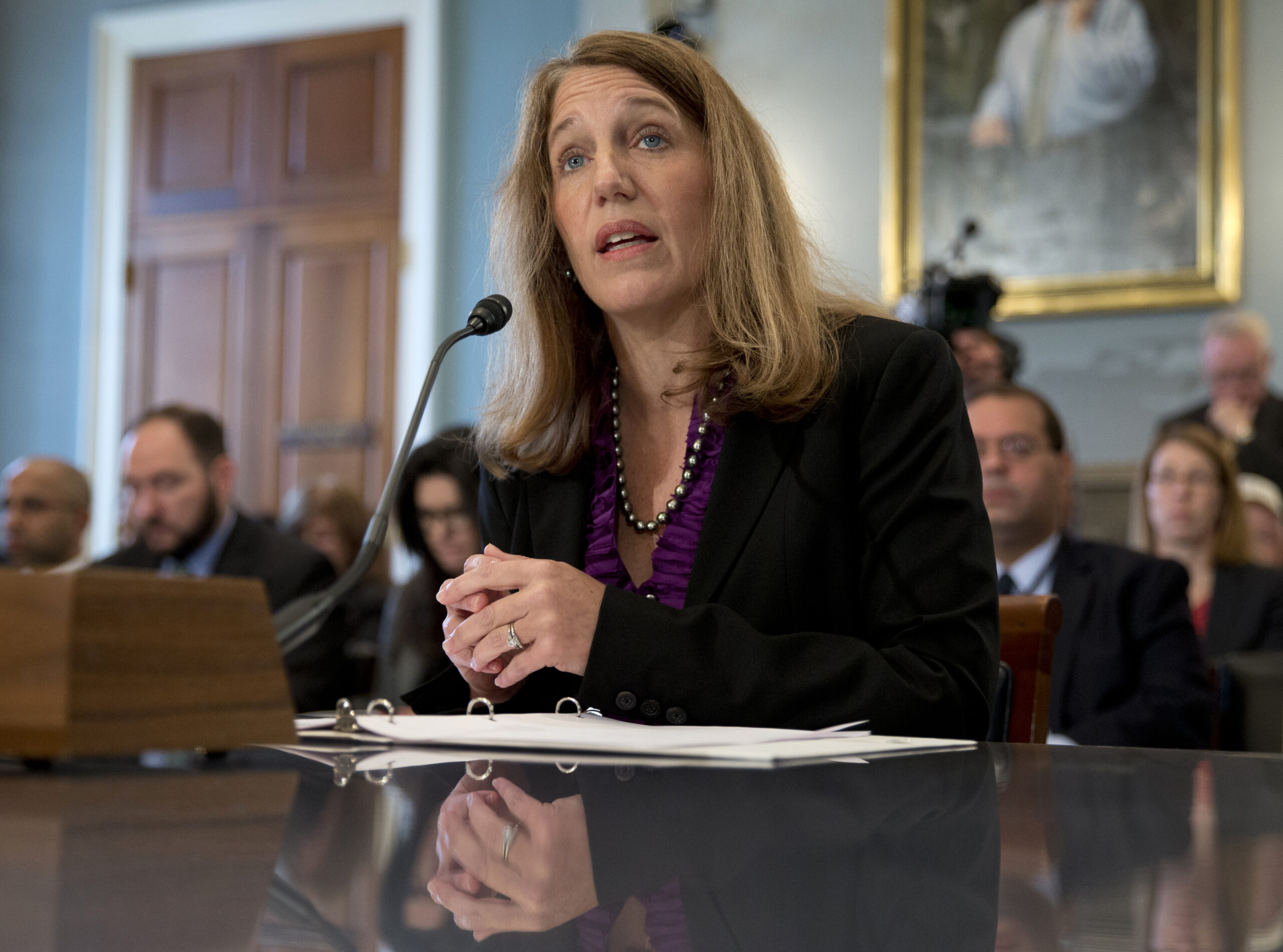 Gov’t seeks common ground on high drug prices