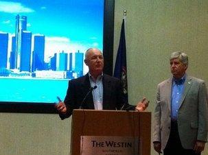 Snyder endorses rival Hoekstra for Senate