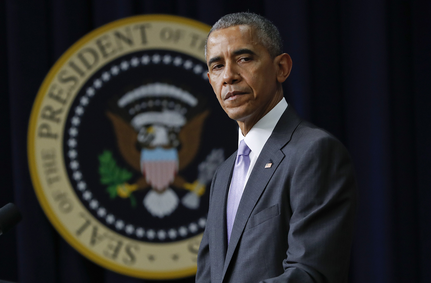 Obama reverses, declines to sign Iran sanctions bill