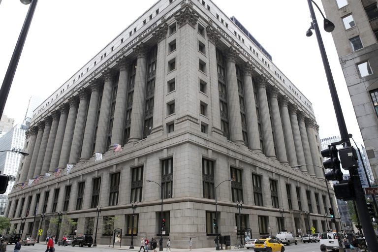 Slow start for Chicago private infrastructure plan