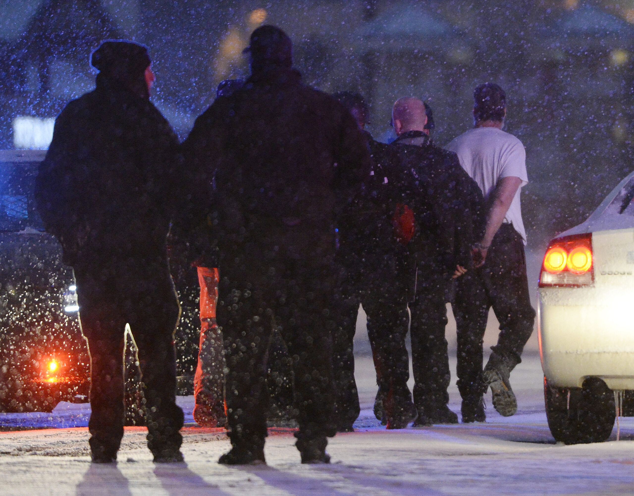 Colorado shooter identifies as woman in voter registration