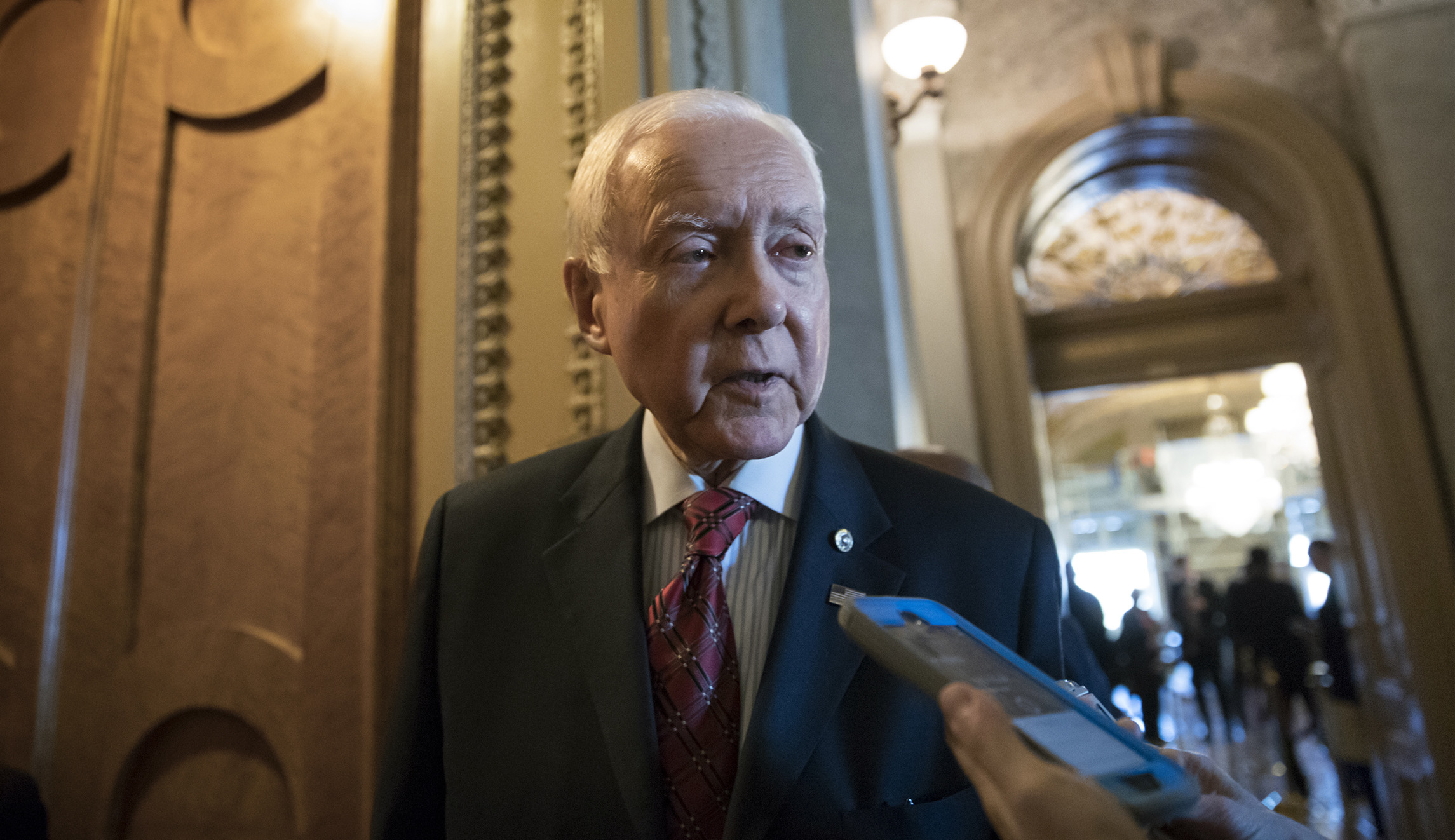 Bill from Orrin Hatch, Jeff Flake would more than double high-tech visas