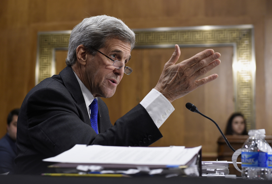 Kerry says he wouldn’t let State Dept. staff use private email
