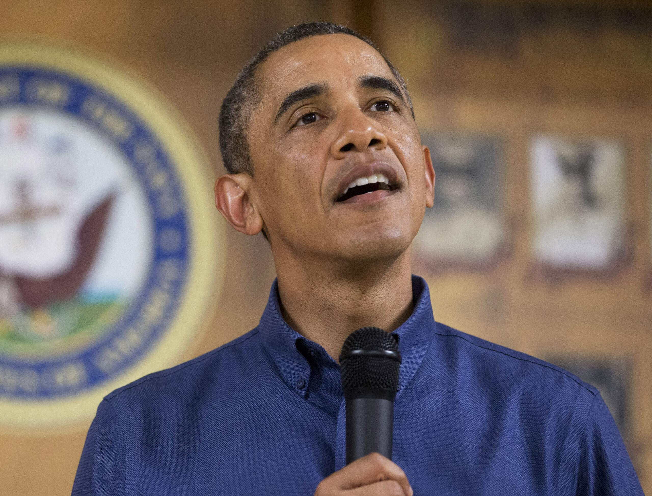 Obama signs bipartisan budget deal