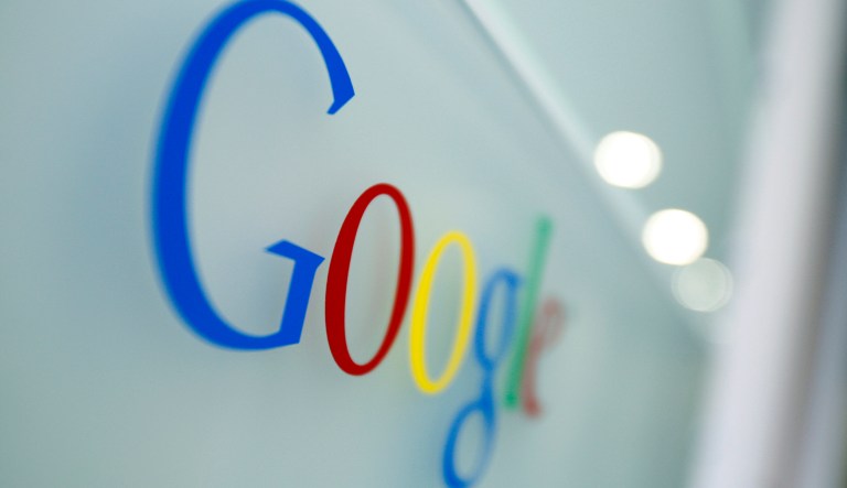 For certain, though not all, publications, Google's search sidebar will display a Snopes-like 