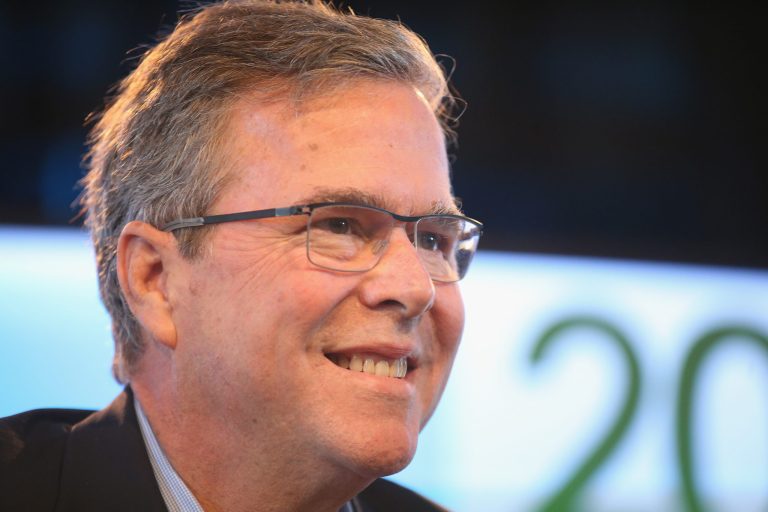 Former Florida Governor Jeb Bush fields questions from Bruce Rastetter at the Iowa Ag Summit on March 7, 2015 in Des Moines, Iowa. (Photo by Scott Olson/Getty Images)