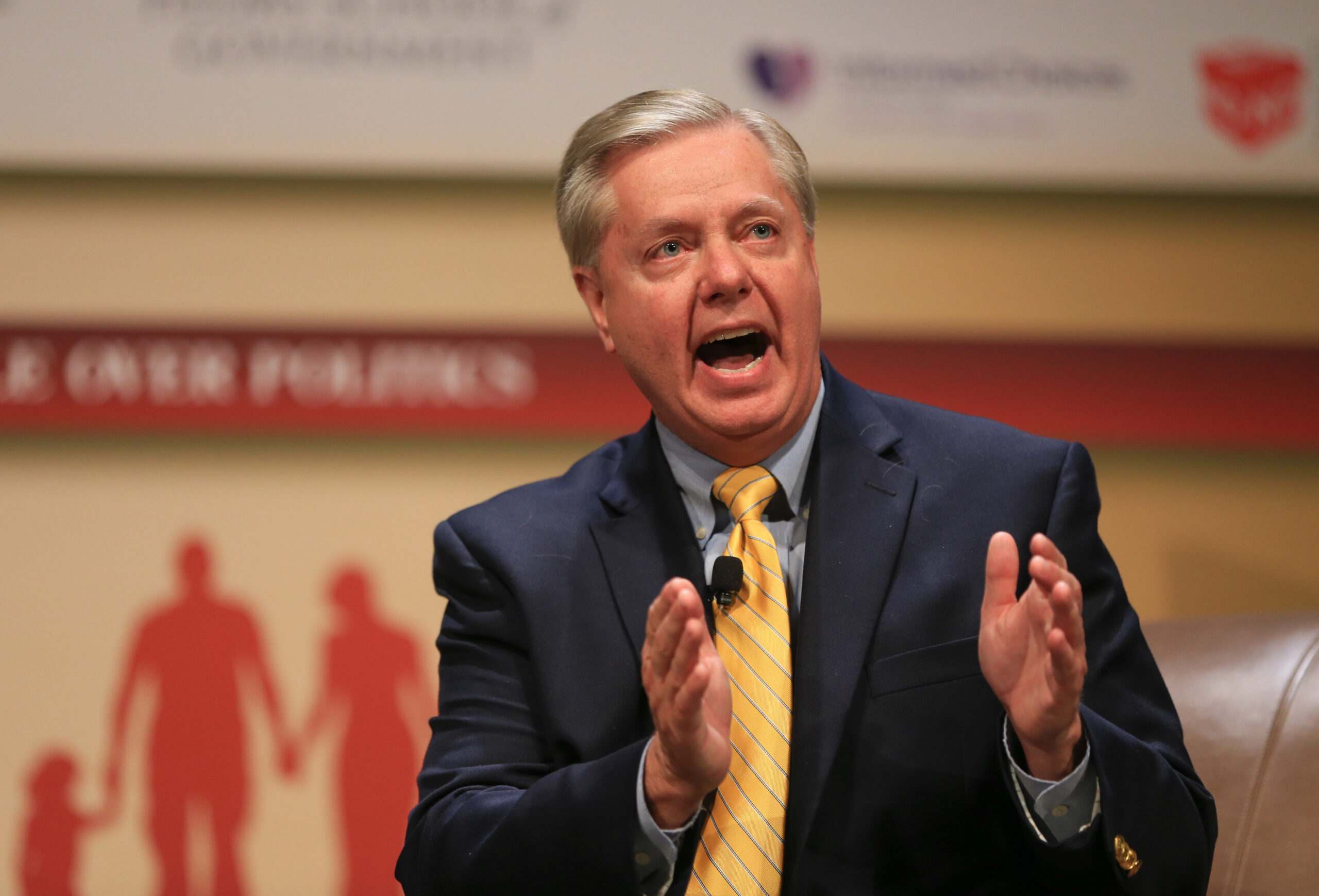Graham has had it with Trump: ‘I’ll beat his brains out’