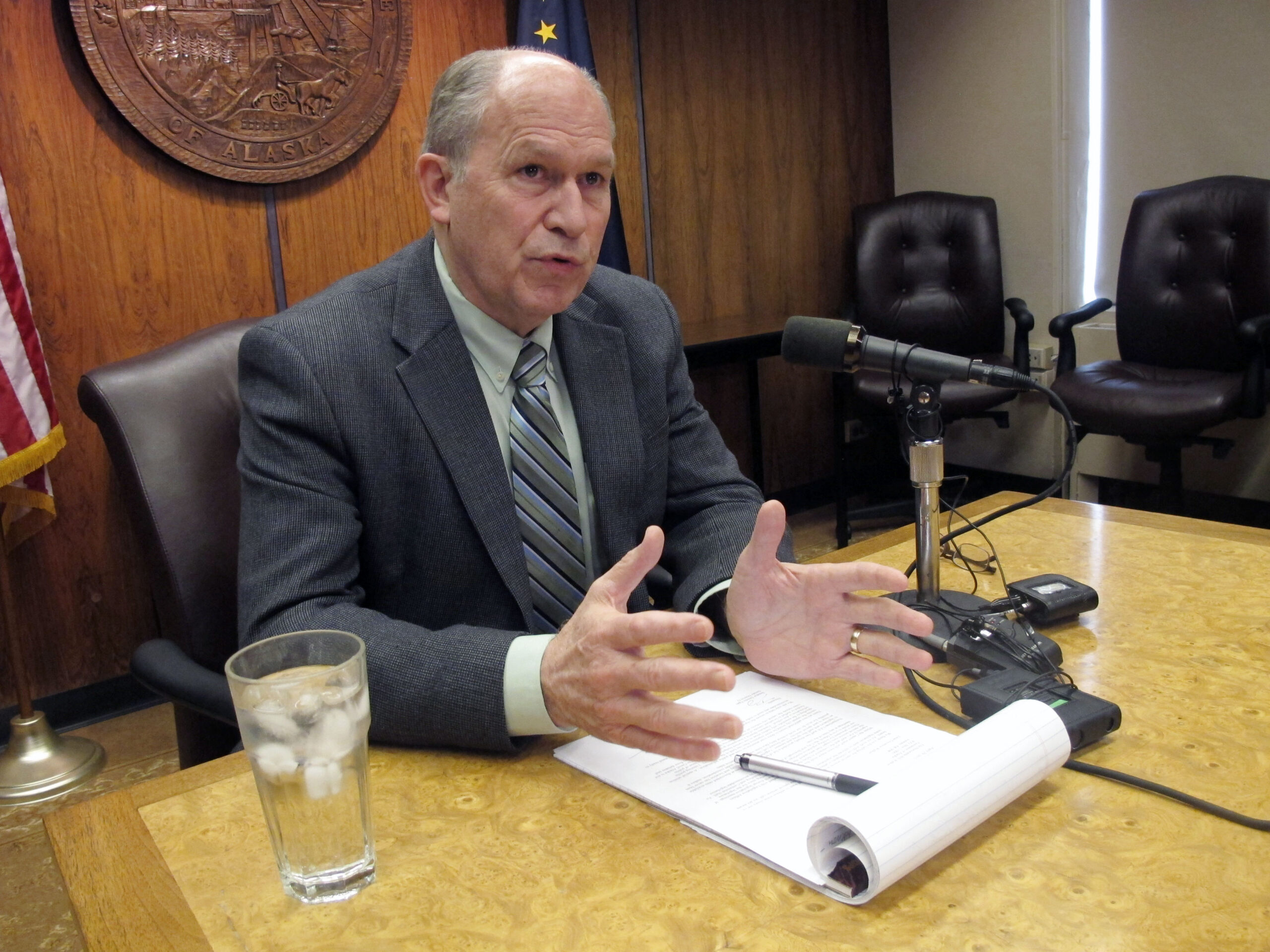 Alaskan gov. eyes natural gas as climate solution
