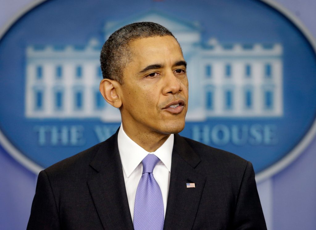 Obama ponders limiting NSA access to phone records