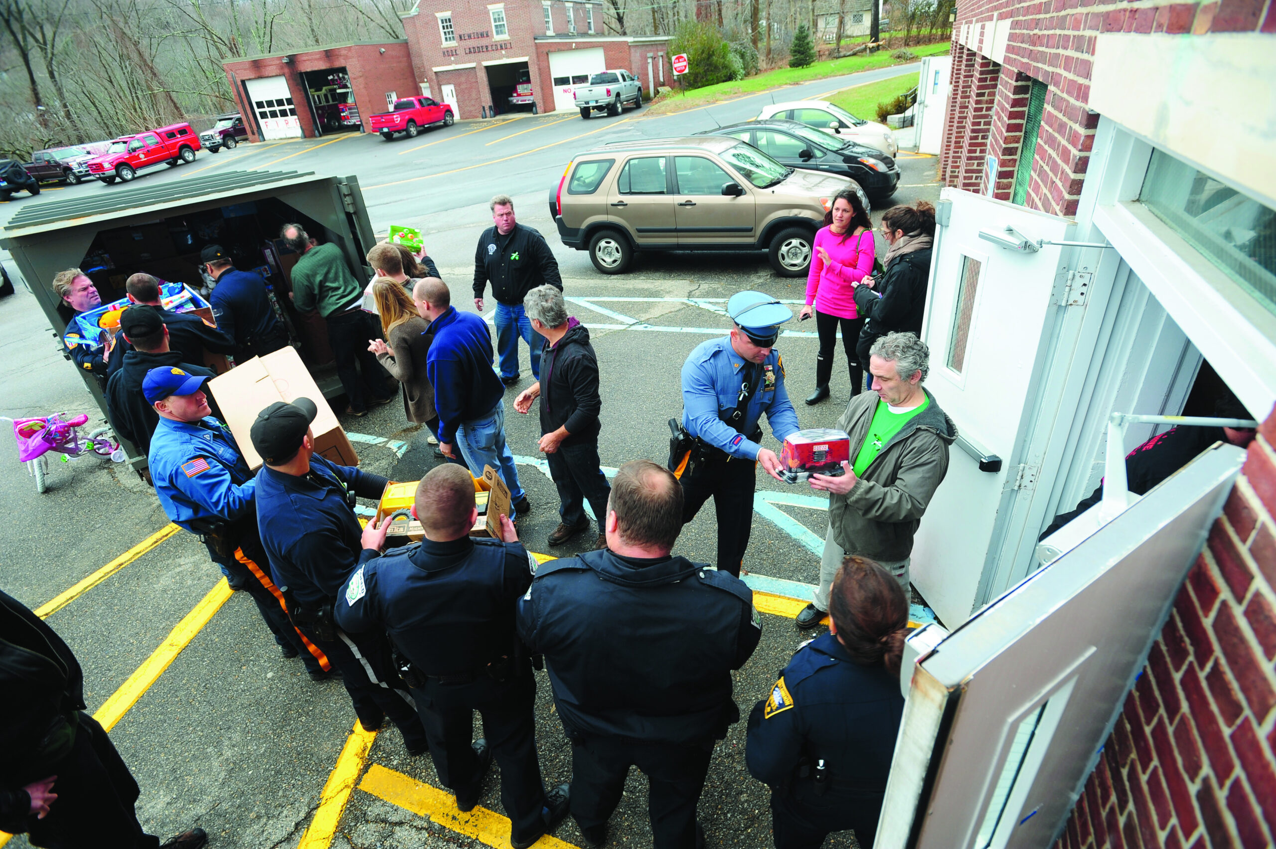 Connectict town in mourning inundated with gifts, money