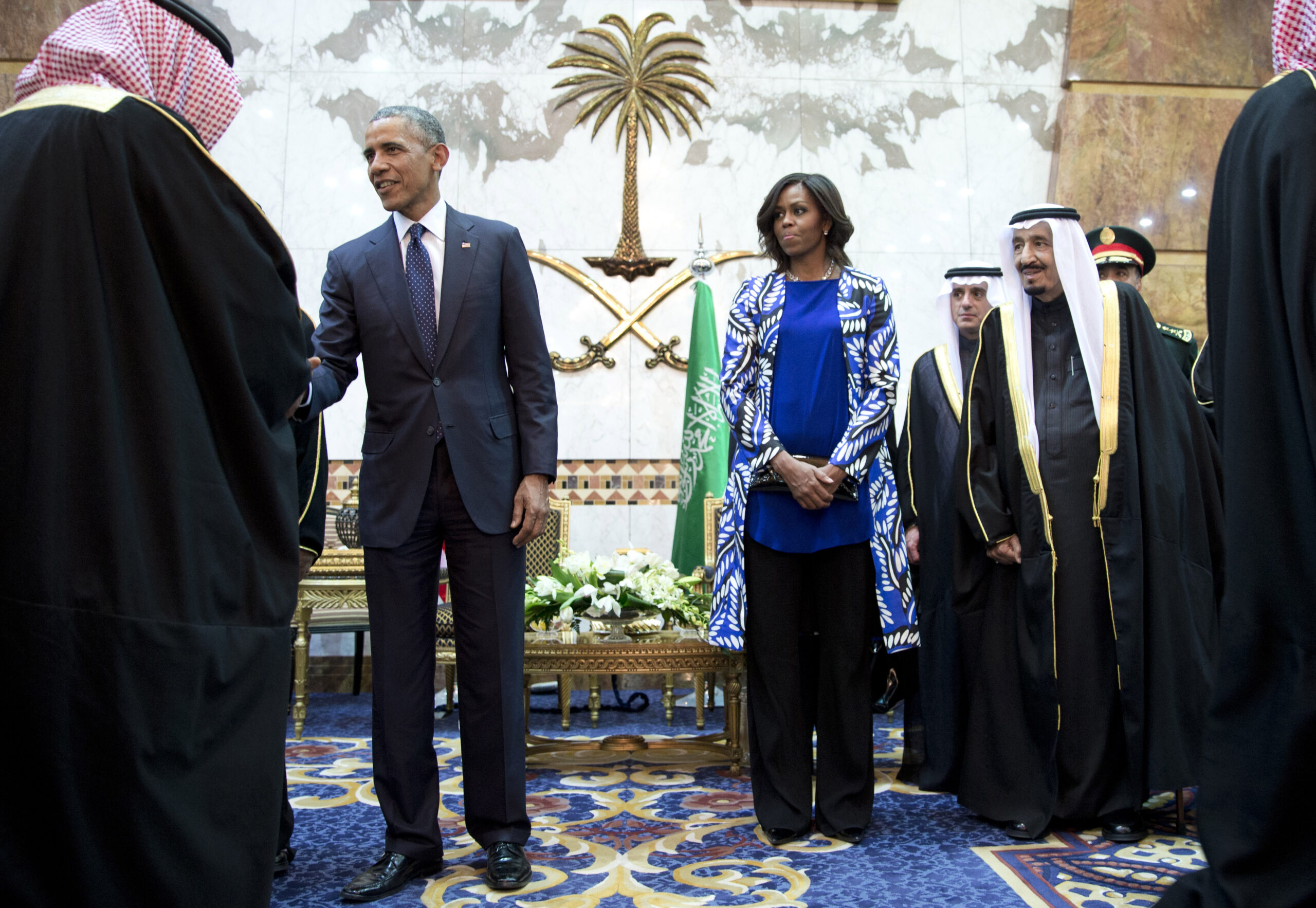 Michelle Obama sparks social media firestorm for not wearing a headscarf