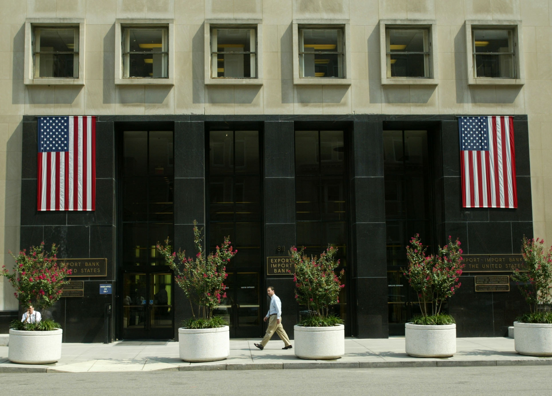Senate sends highway, Export-Import Bank bill to Obama