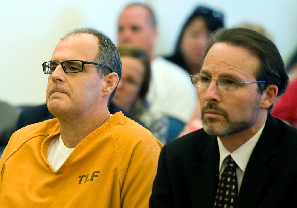 Judge: Prosecutors can seek death in salon rampage