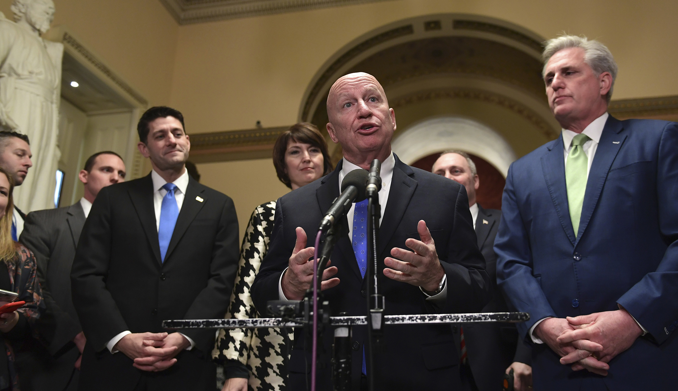 Congress sends historic tax bill to Trump