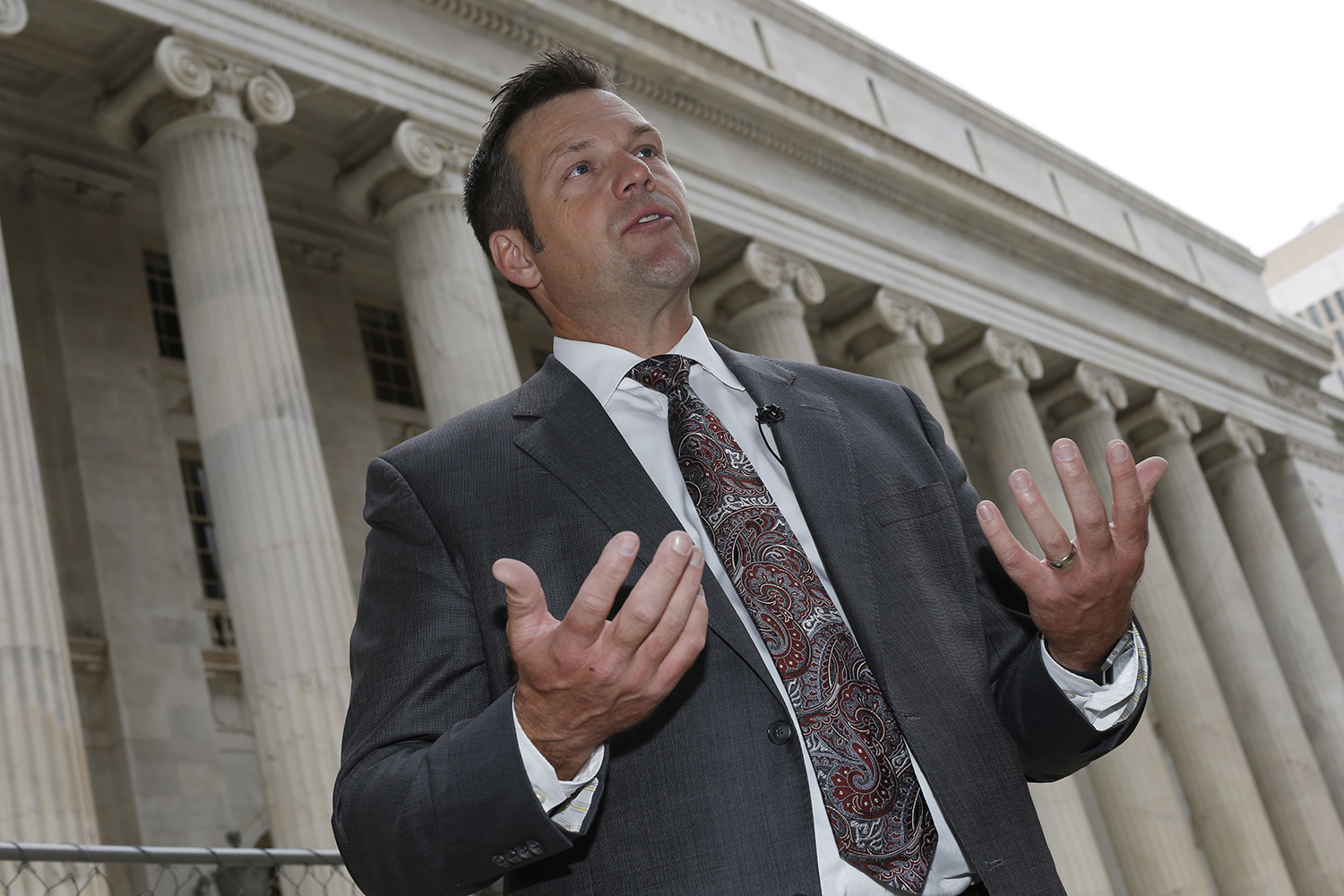 Trump adviser wants to reinstate Muslim registry