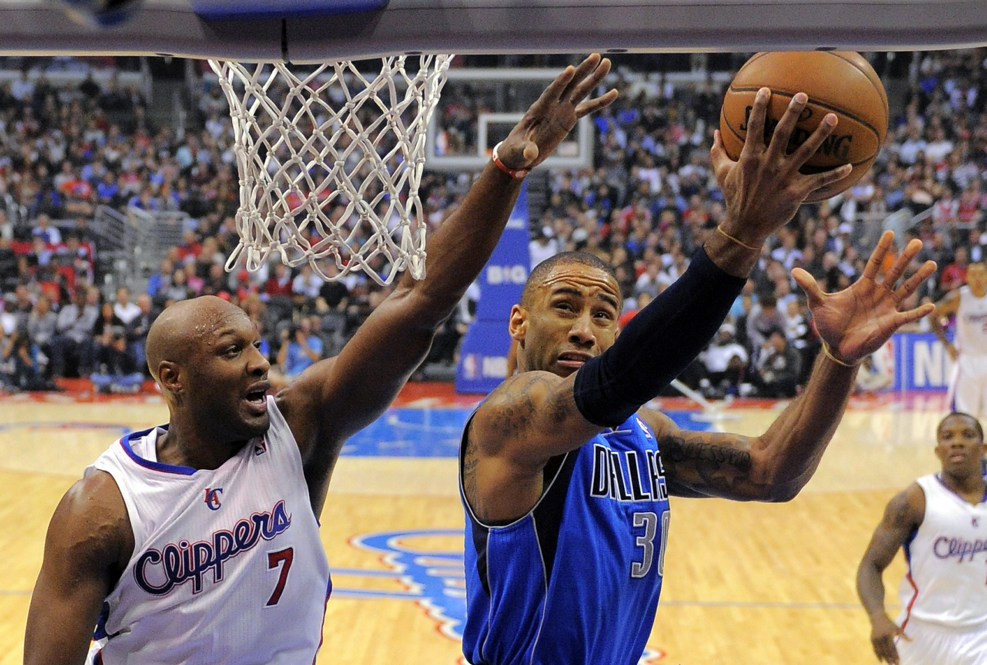 Clippers beat Mavs 112-90 for 4th straight win