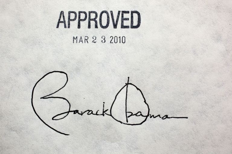 Eight Republican Senators Propose to Expand Obamacare