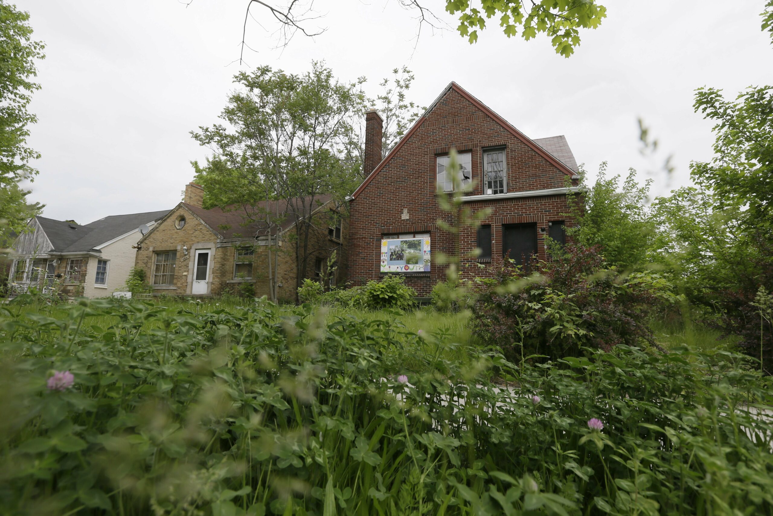 Cost to remove some Detroit blight: $850 million
