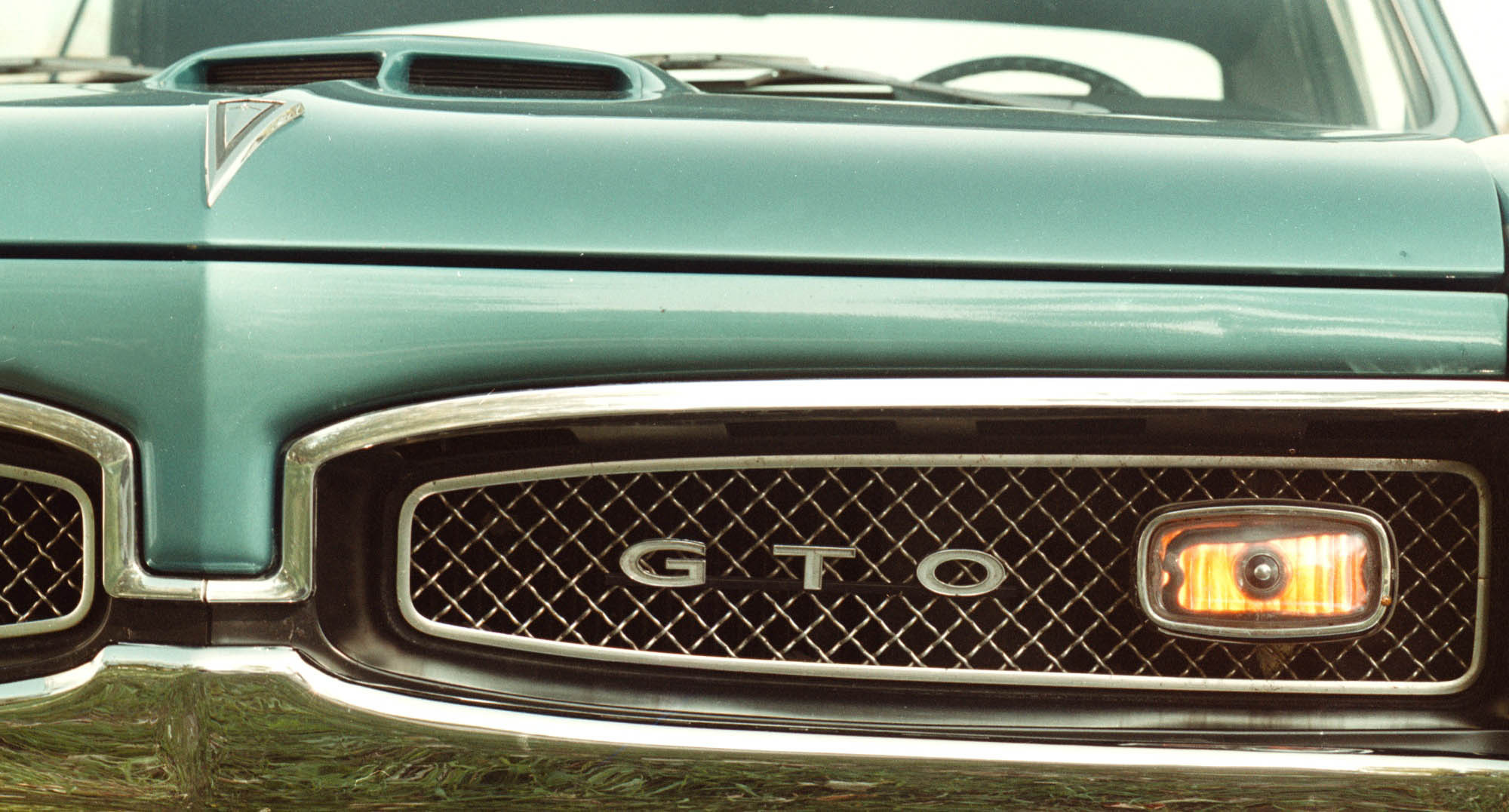 American drivers turn to smaller, better engines