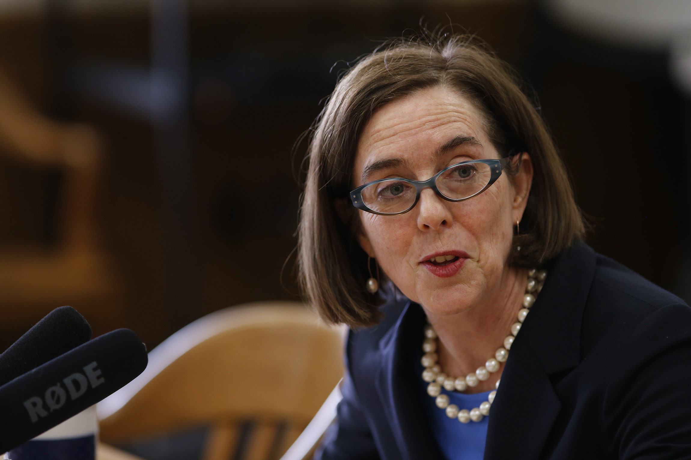 Conservative think tank sues Oregon governor over mask mandate