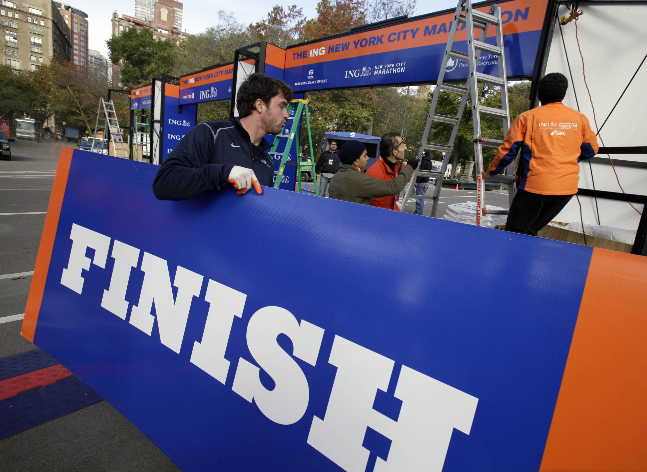 Mayor Bloomberg says NYC Marathon canceled