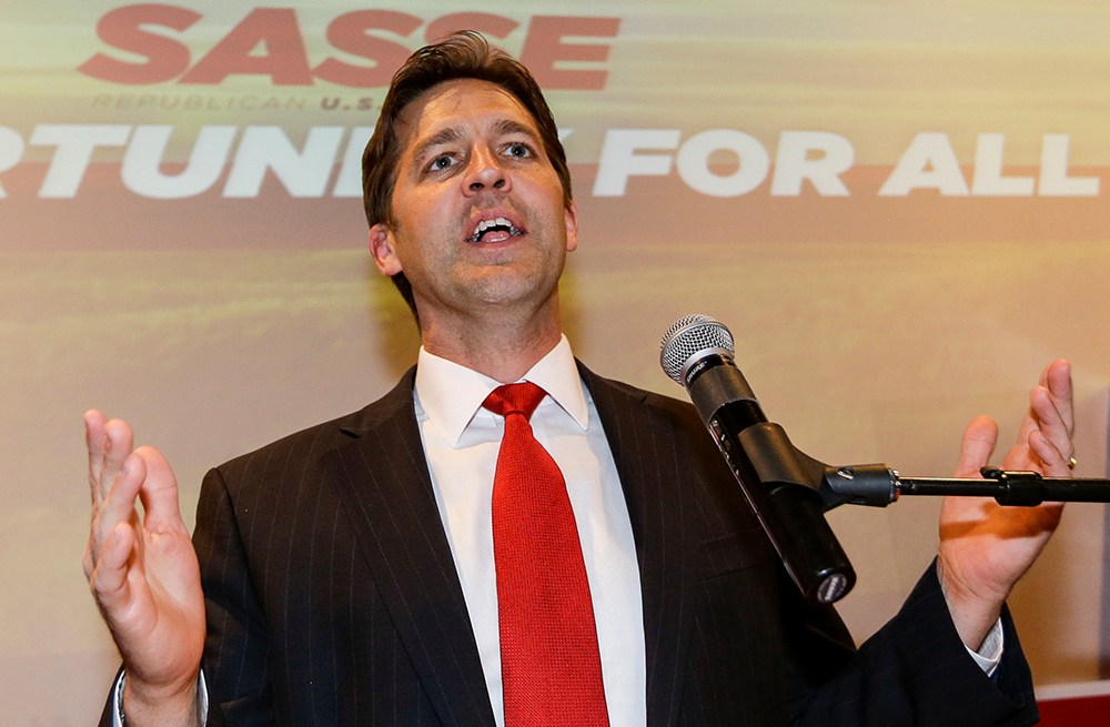 Republican senator: The word ‘establishment’ is ‘essentially meaningless’