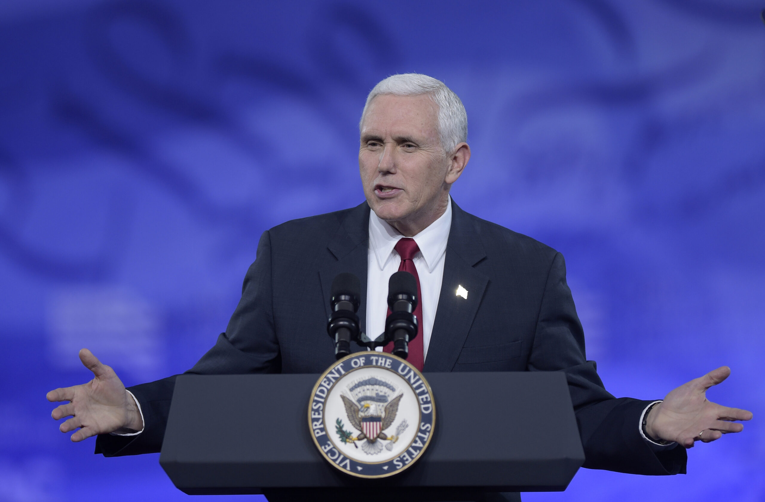 Pence likens Trump to Reagan in ‘conviction, vision and courage’
