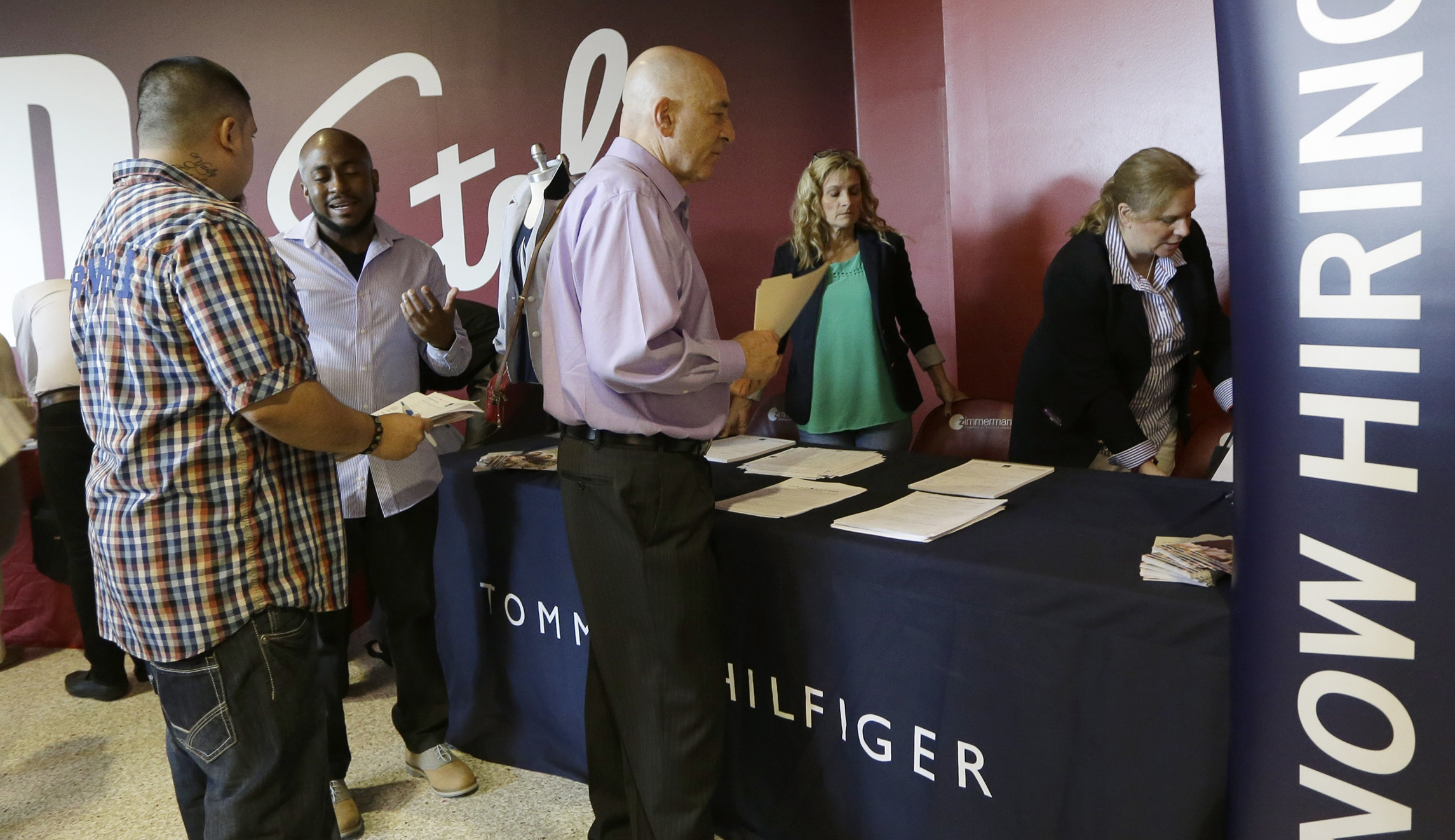 Jobless claims inch up to 248,000 ahead of Friday jobs report