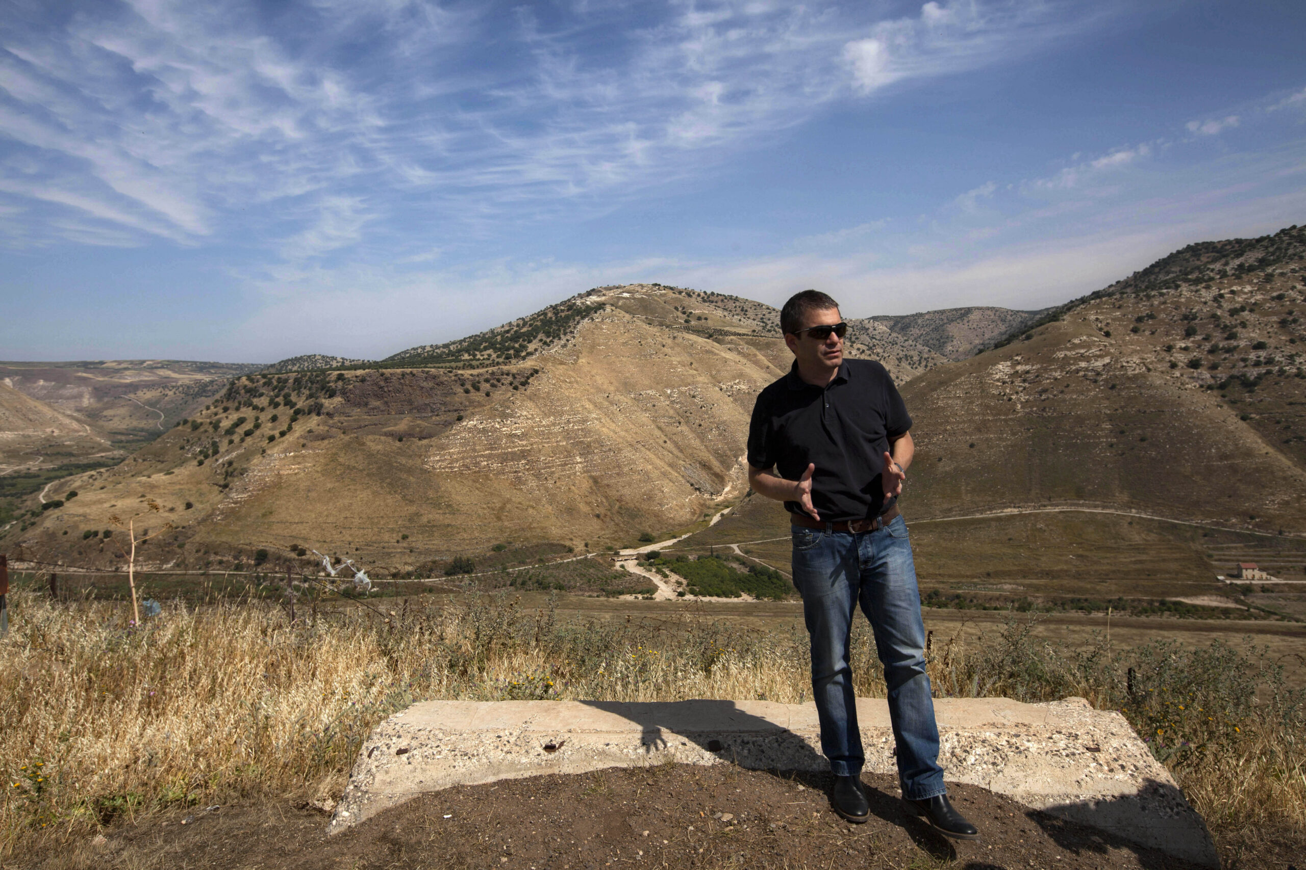 Israel fears end to 40-year peace on Syrian front