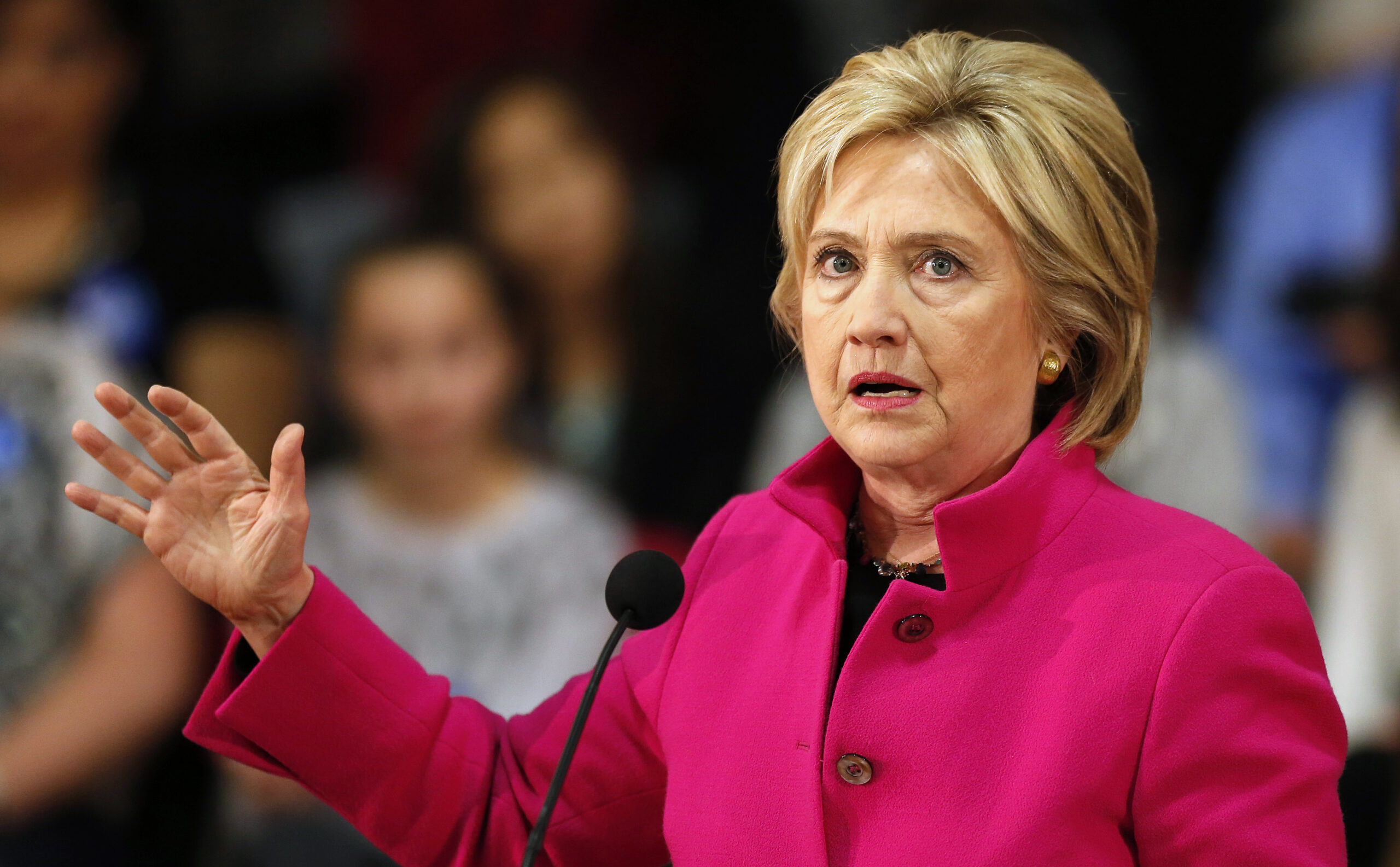 Clinton: ‘There’s no reason not to be afraid’ of terror
