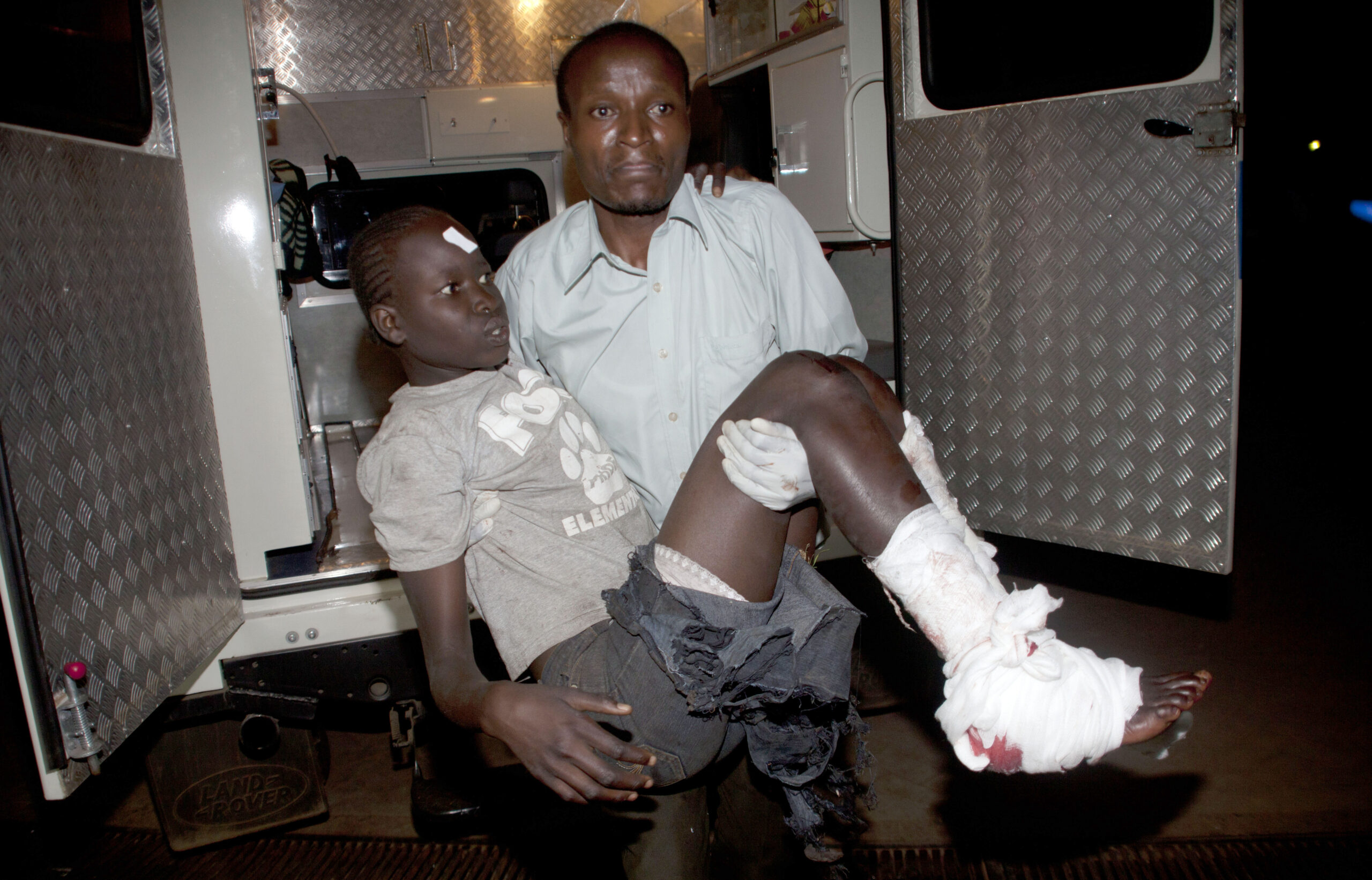 Kenya gov’t: 2 dead in 2 explosions in Nairobi