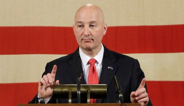 Nebraska governor sending state troopers to southern border to meet Abbott request