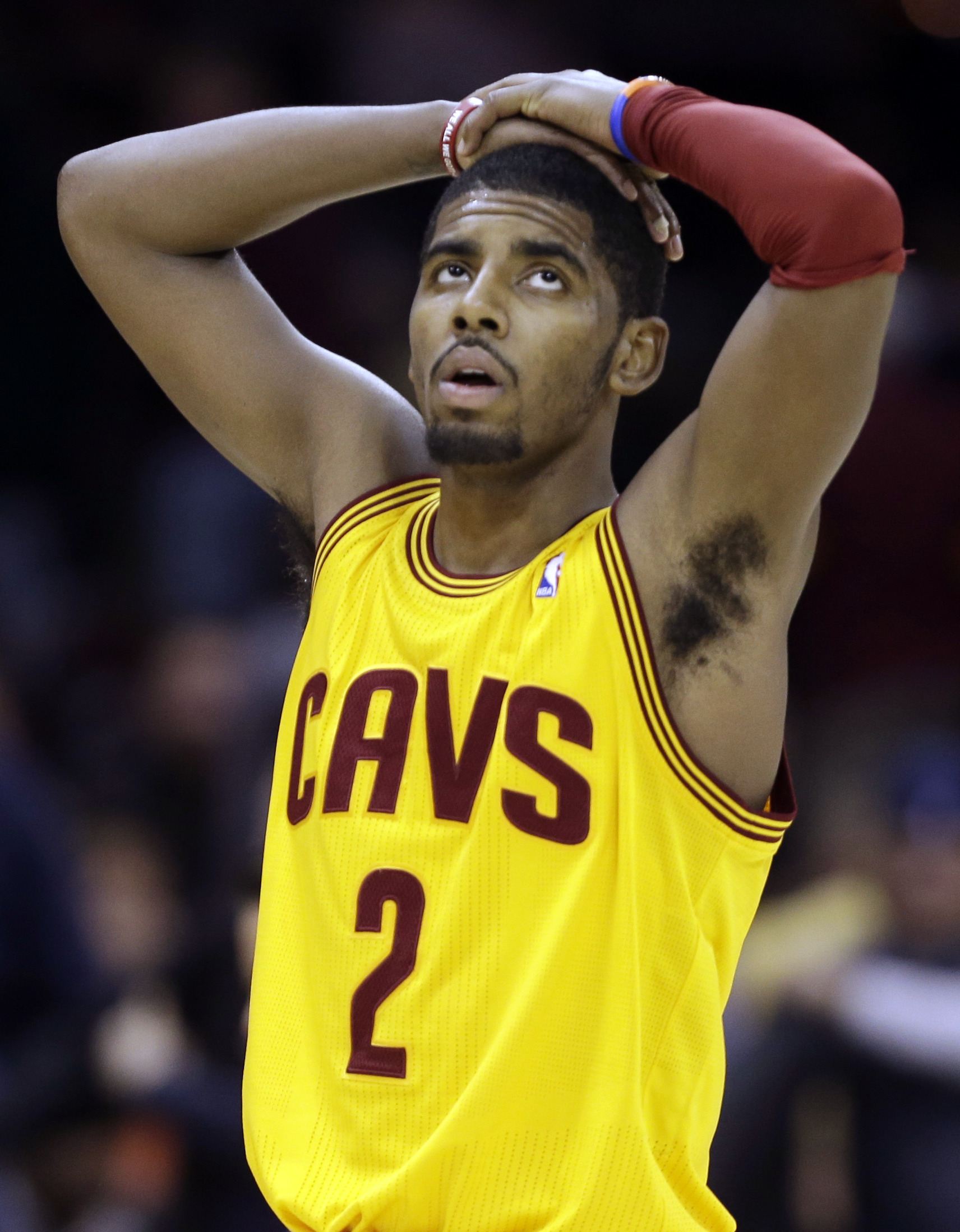 Cavs’ Irving has broken bone in jaw