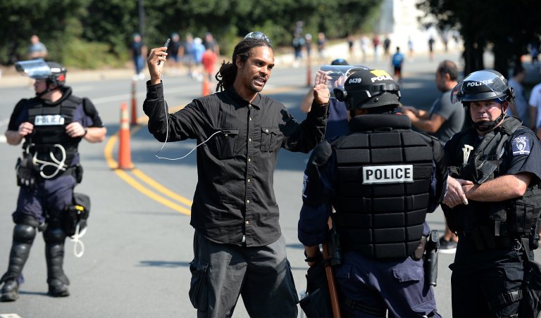 Charlotte police request Washington, D.C., group investigate its handling of recent shooting. (Jeff Siner/The Charlotte Observer via AP)
