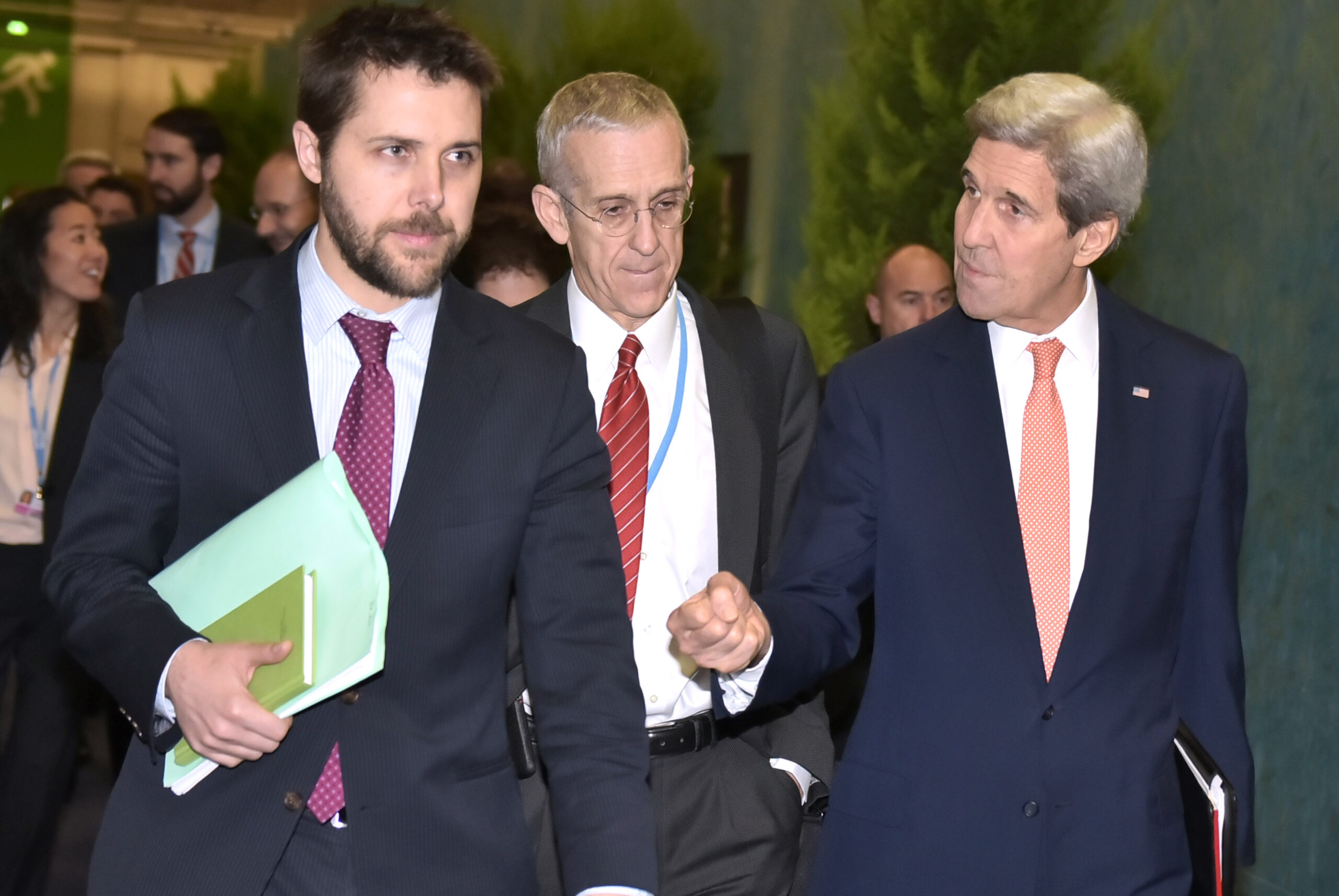 Obama’s post-Paris climate agenda: Fight lawsuits