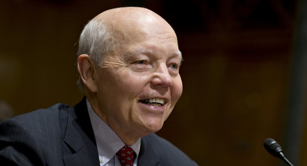 5 senators call new IRS $62m bonus ‘an insult to taxpayers’